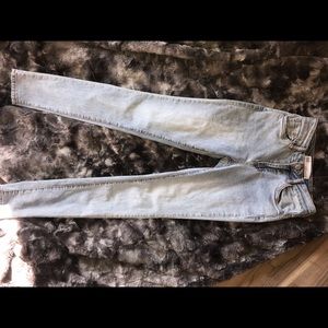 Light wash high waisted jeans